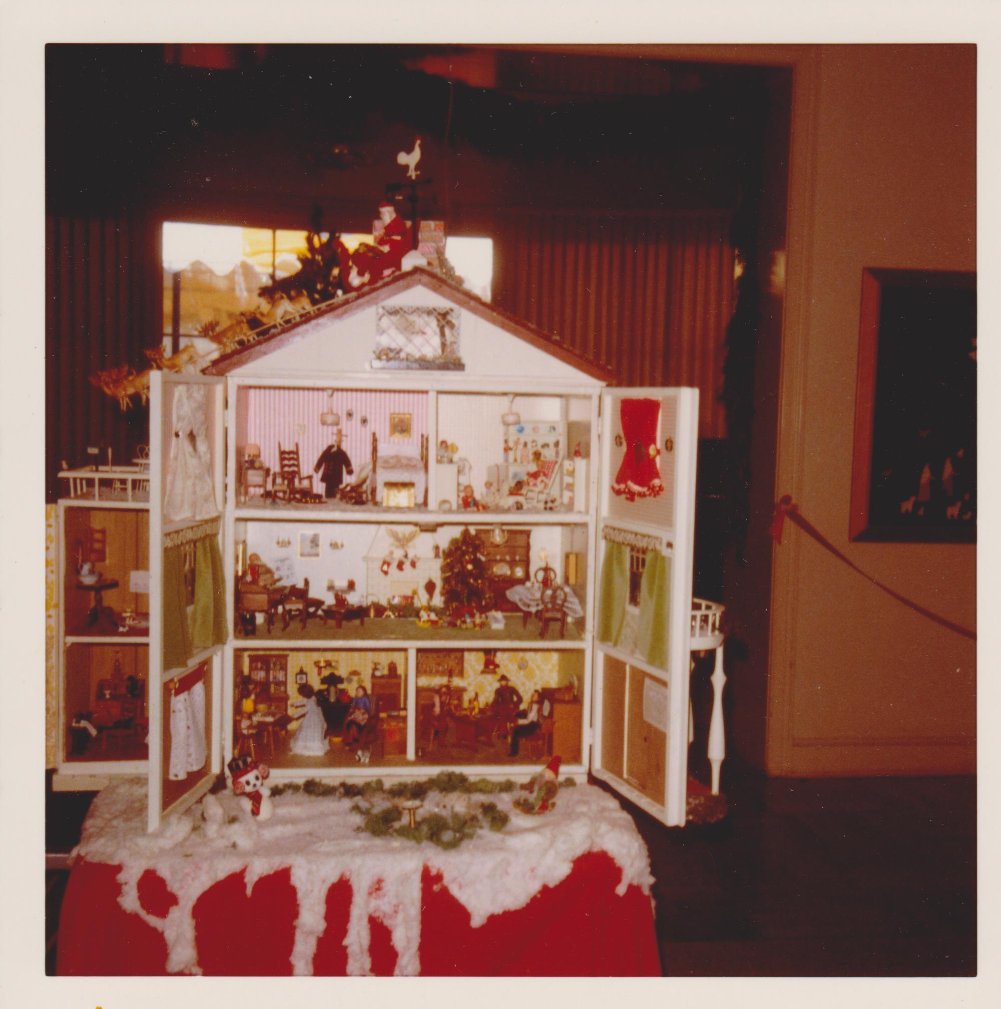Doll House